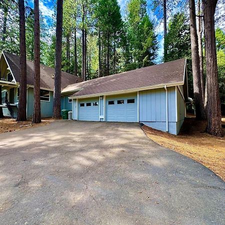 Pollock Pines Cabin In The Trees-Game Room מראה חיצוני תמונה