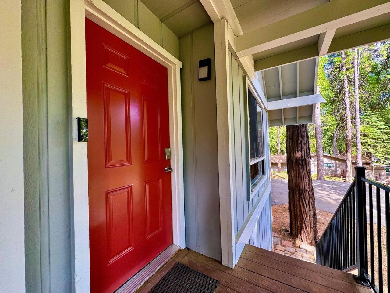 Pollock Pines Cabin In The Trees-Game Room מראה חיצוני תמונה