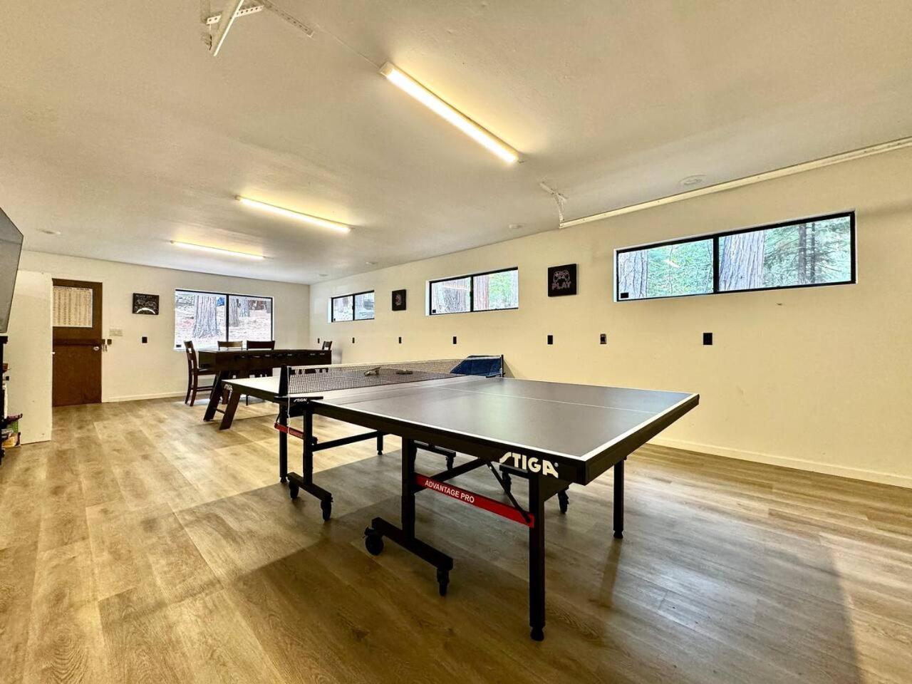 Pollock Pines Cabin In The Trees-Game Room מראה חיצוני תמונה